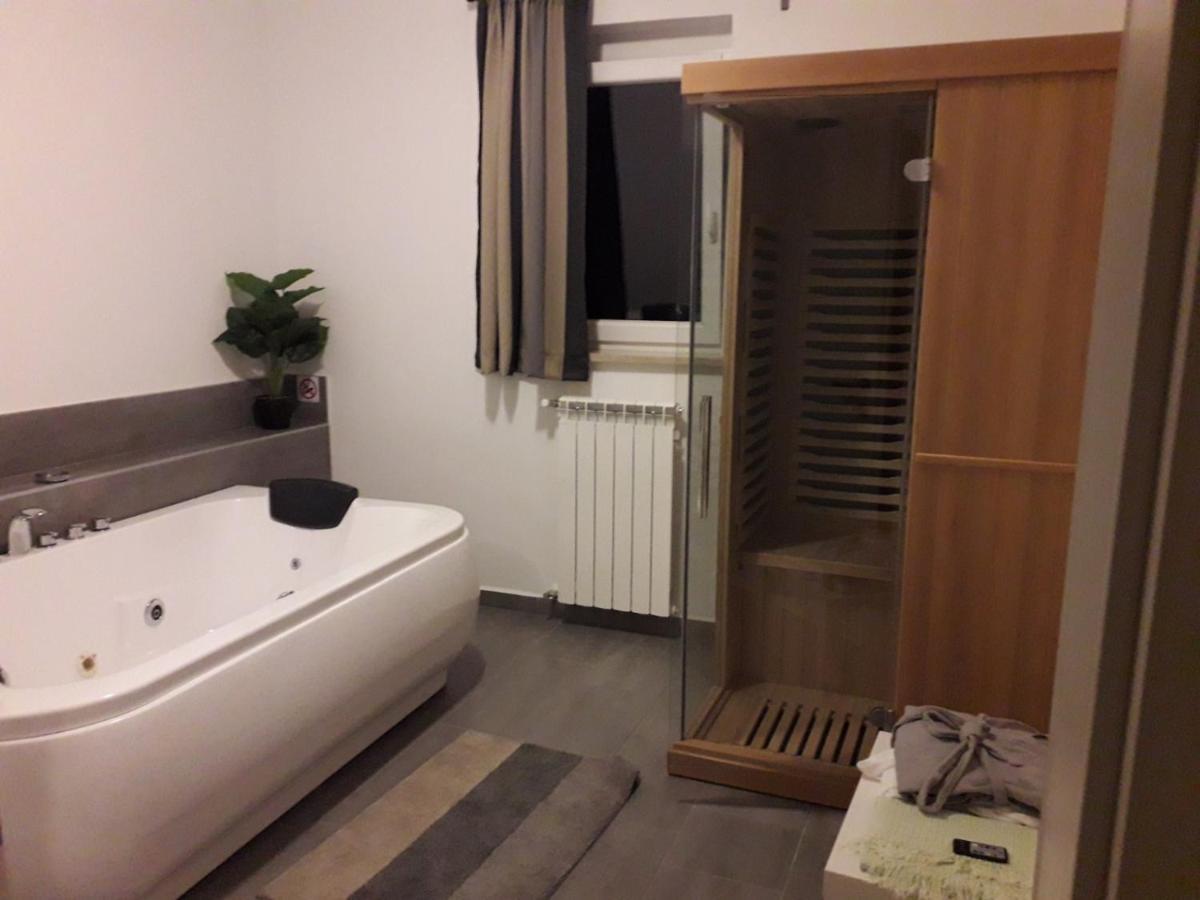 B&B Villa Vela Umag Extérieur photo