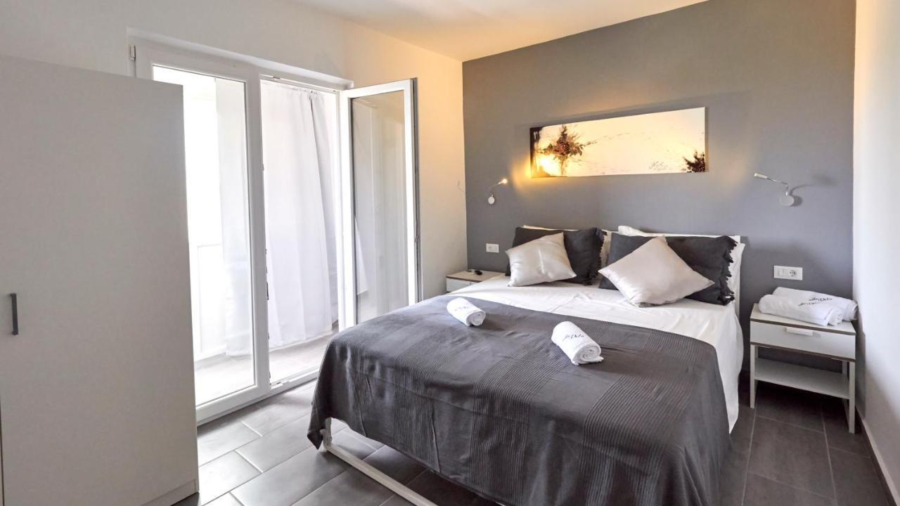 B&B Villa Vela Umag Extérieur photo