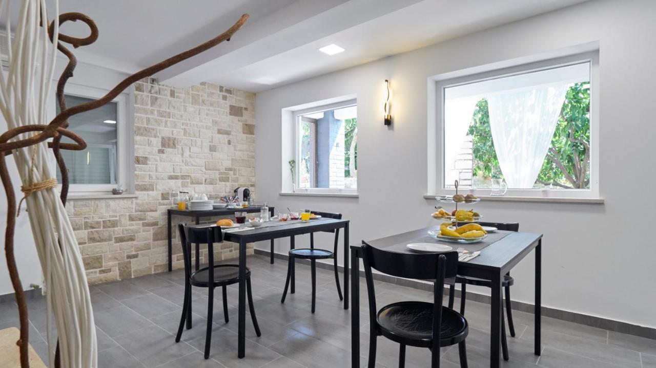 B&B Villa Vela Umag Extérieur photo