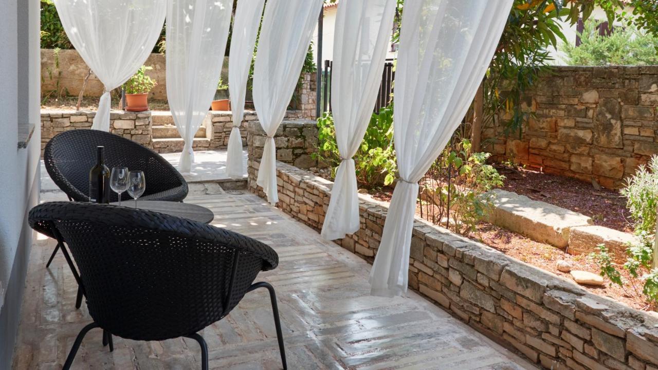 B&B Villa Vela Umag Extérieur photo